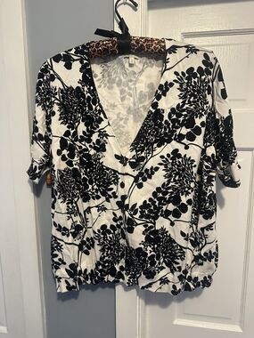 Talbots Black & White Floral Button-Front Cardigan 2X
